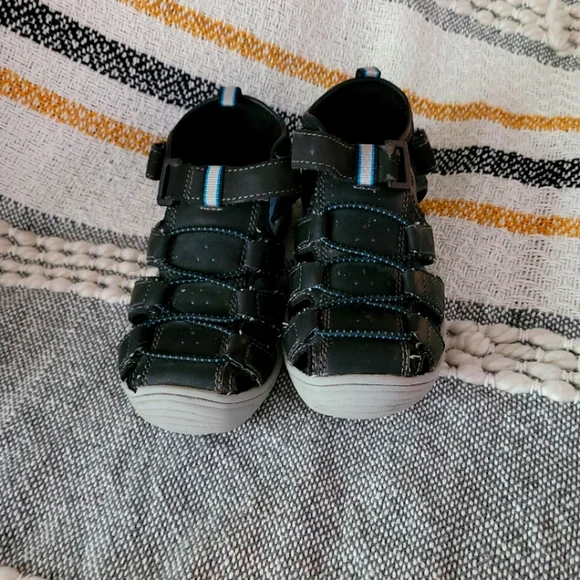 Toddler boy sandals - Picture 2 of 4